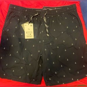 NWT men’s shorts